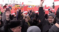 Саратовцы собрали 860 подписей за выдвижение Навального