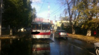 Пенсионерка угодила под колеса троллейбуса